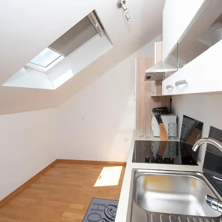 Sunny Attic With Balcony & Modern With Outdoor Area, No Balcony Apartment